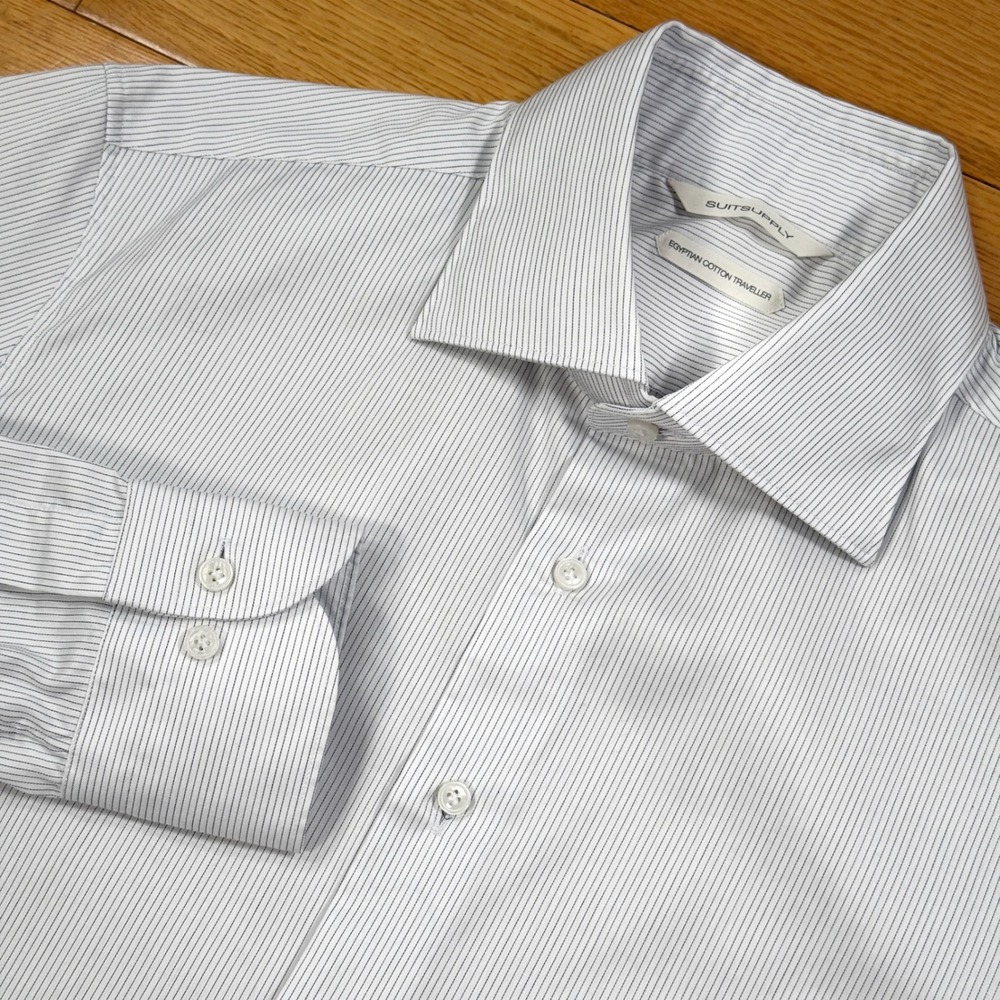 SUITSUPPLY Slim Fit Egyptian Cotton Traveller Dress Shirt‎ Pin Stripe 15 3/4